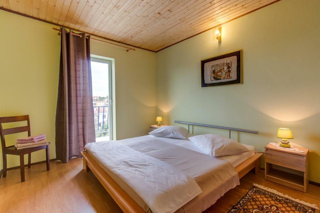 Apartment Malvina Mali Lošinj Zewnętrze zdjęcie